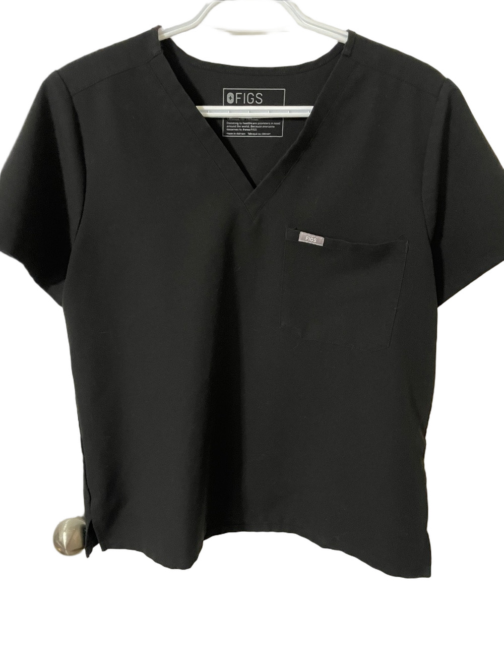 Figs Black V-Neck Scrub Top with Chest Pocket Size Medium